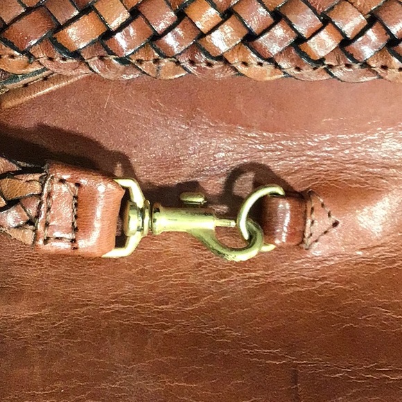 Vintage LJS collection, leather shoulder bag. This bag is in pristine condition. - Picture 10 of 12
